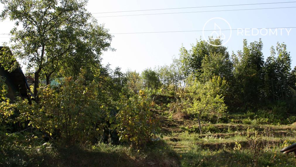 Predaj murovaná záhradná chatka, Padličkovo, Brezno bez vody s elektrinou