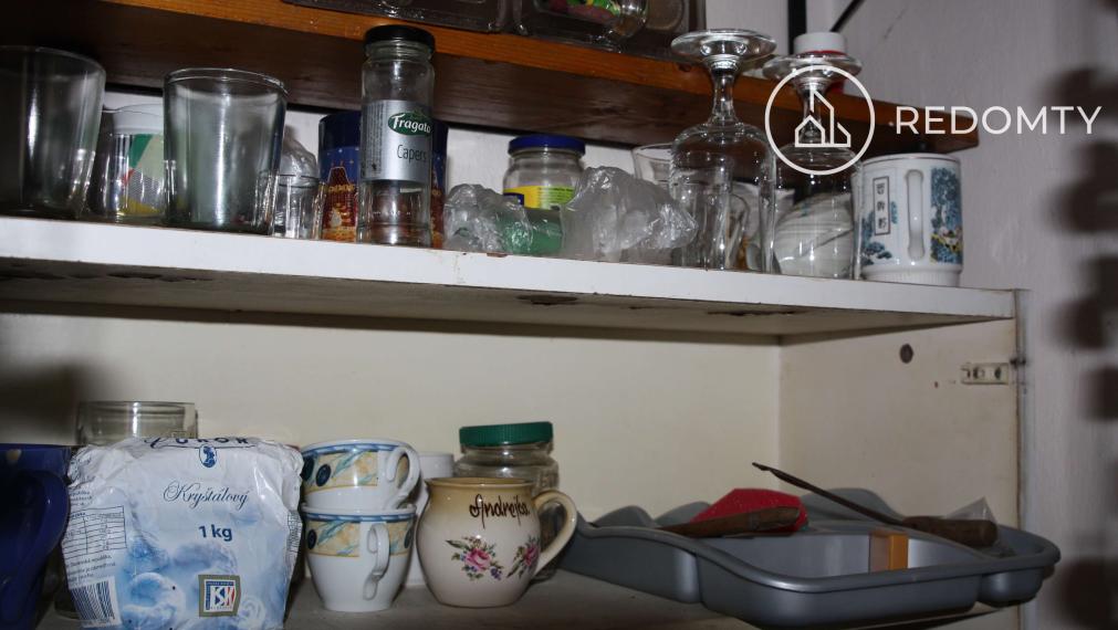 Predaj murovaná záhradná chatka, Padličkovo, Brezno bez vody s elektrinou
