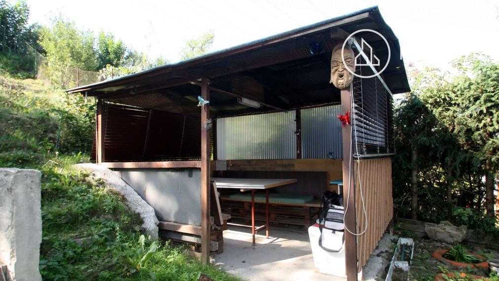 Predaj murovaná záhradná chatka, Padličkovo, Brezno bez vody s elektrinou