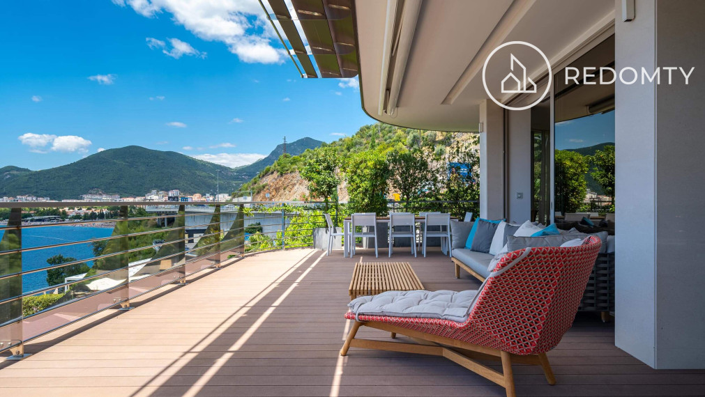 Luxusný strešný byt s terasami, s výhľadom na more, Dukley Gardens, Budva, Čierna Hora