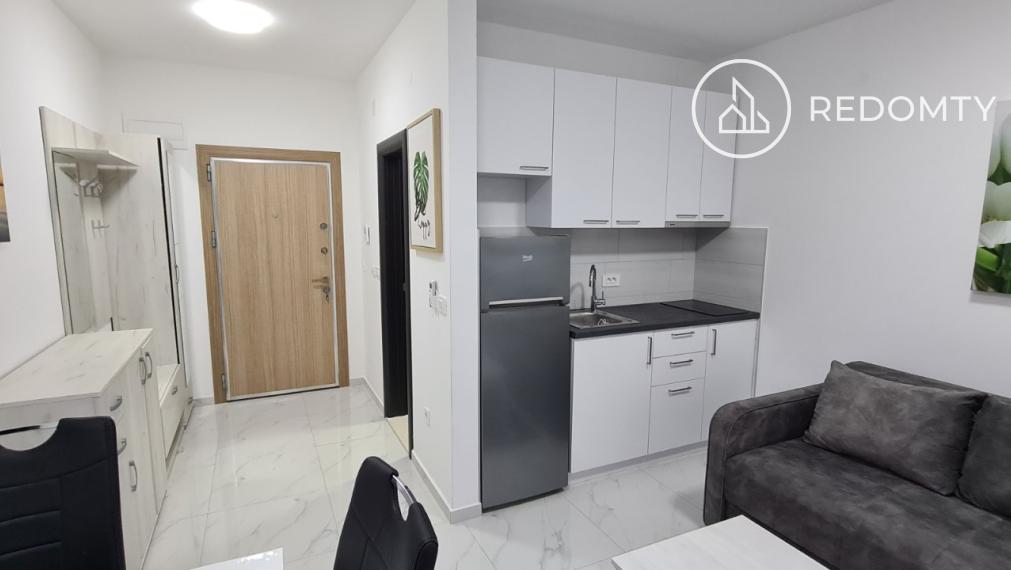 Investičná nehnuteľnosť pri mori, Djenovici, Čierna Hora