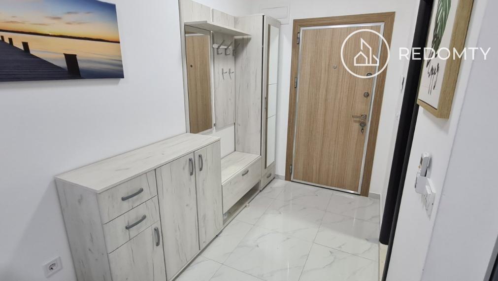 Investičná nehnuteľnosť pri mori, Djenovici, Čierna Hora