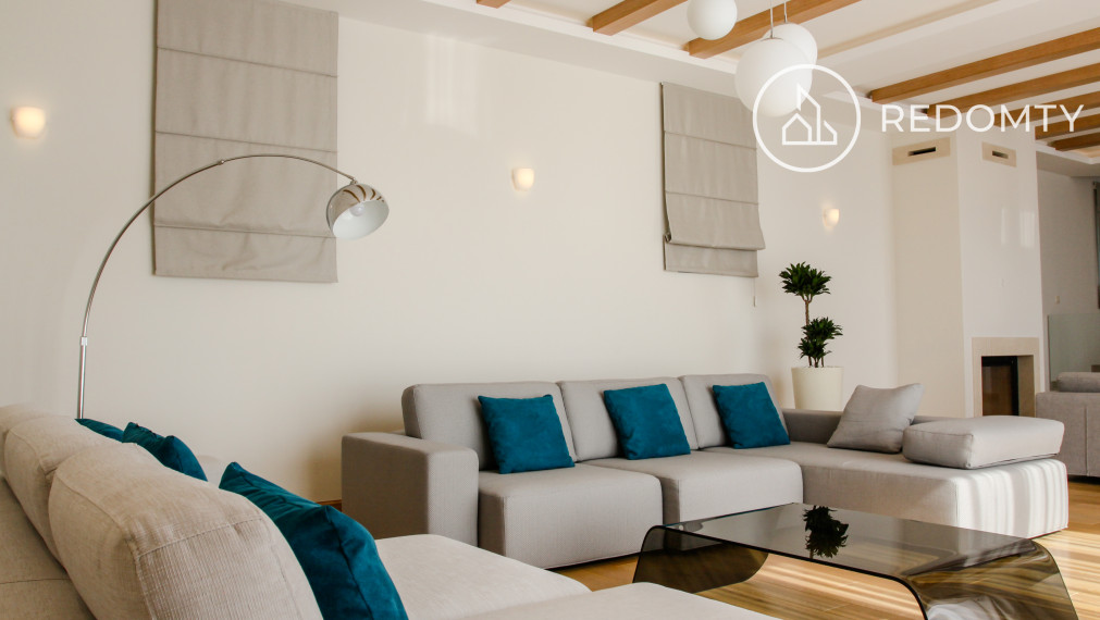 Luxusná vila s bazénom a výhľadom na more, Blizikuce, Čierna Hora