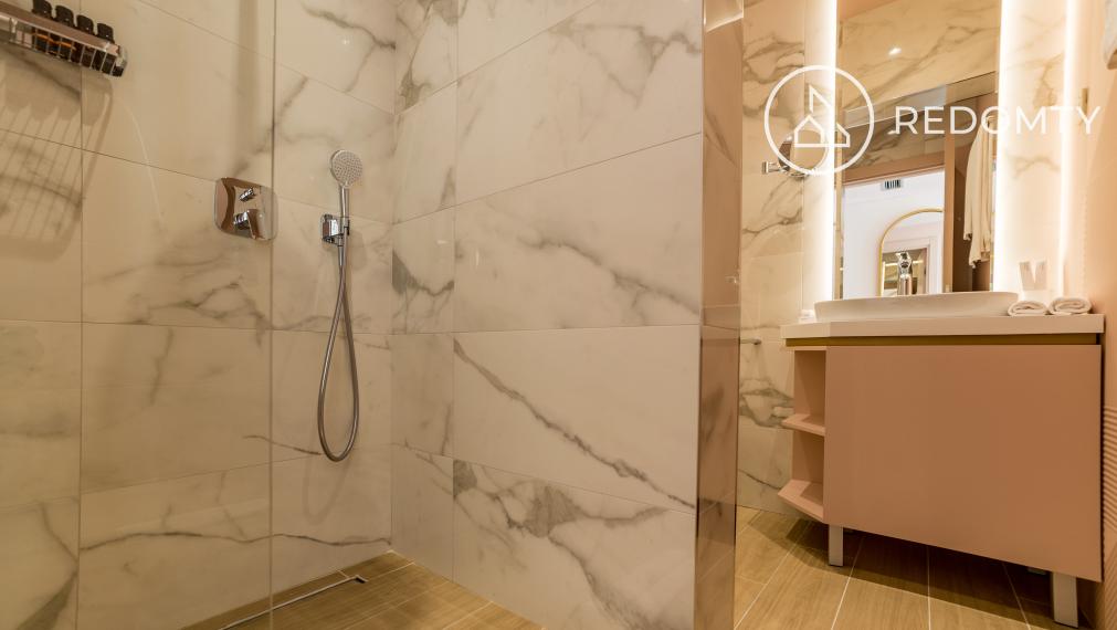 Mini-hotel v Budve, 425 metrov od mora, Čierna Hora