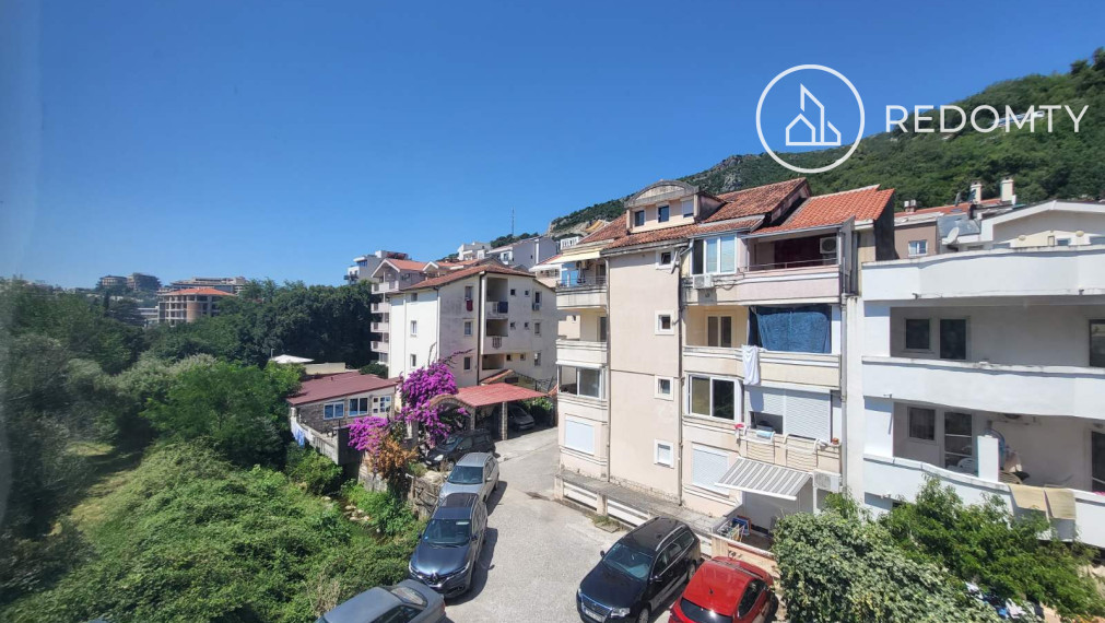 Garsónka na predaj v blízkosti mora v Bečići, Čierna Hora