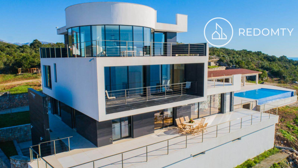 Exkluzívna vila s nádherným výhľadom na more v Krimovici, Čierna Hora