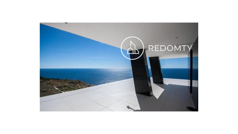 Exkluzívna vila s nádherným výhľadom na more v Krimovici, Čierna Hora