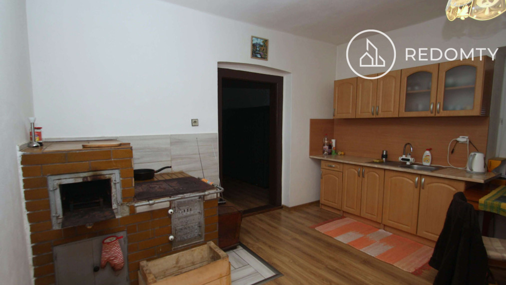 Predaj chalupa/rodinný dom, Pohronská Polhora s potôčikom