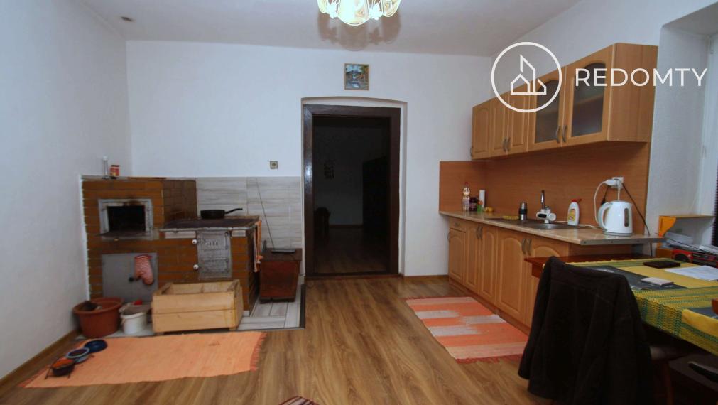 Predaj chalupa/rodinný dom, Pohronská Polhora s potôčikom