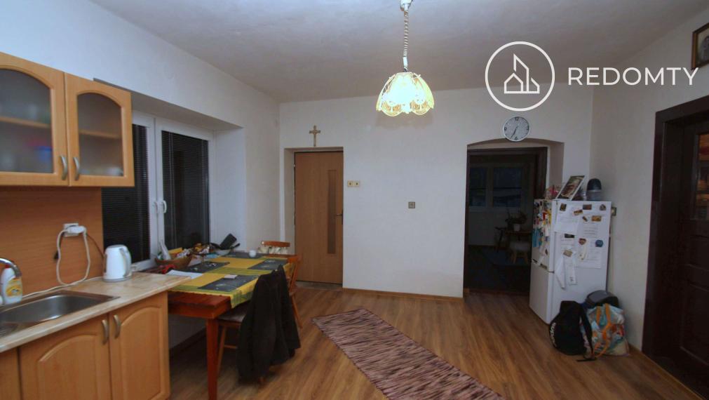 Predaj chalupa/rodinný dom, Pohronská Polhora s potôčikom