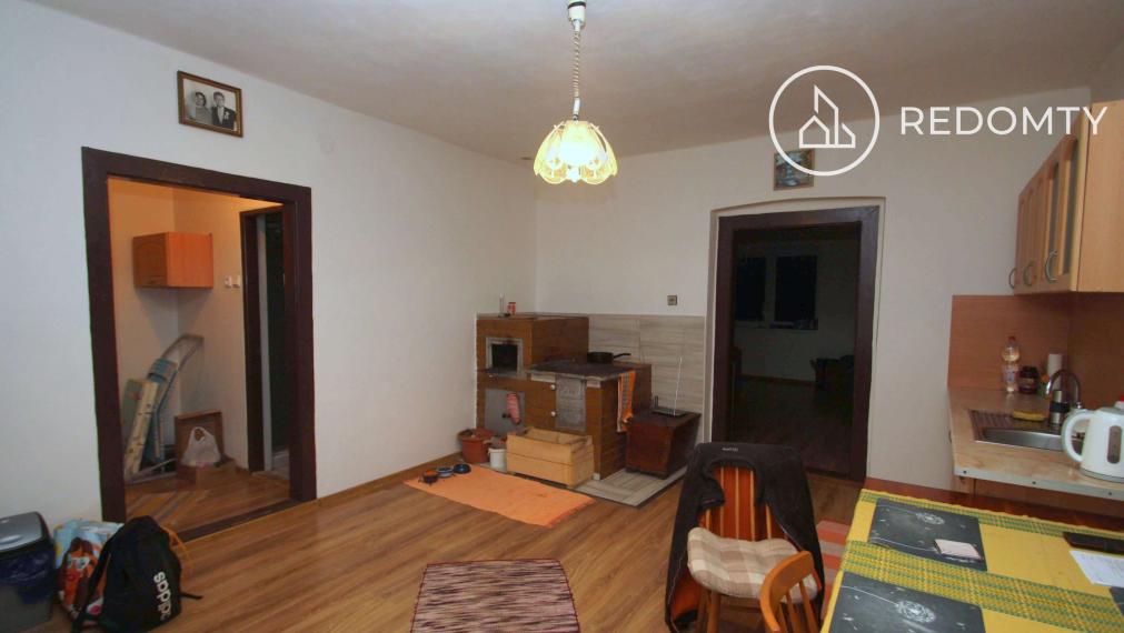 Predaj chalupa/rodinný dom, Pohronská Polhora s potôčikom