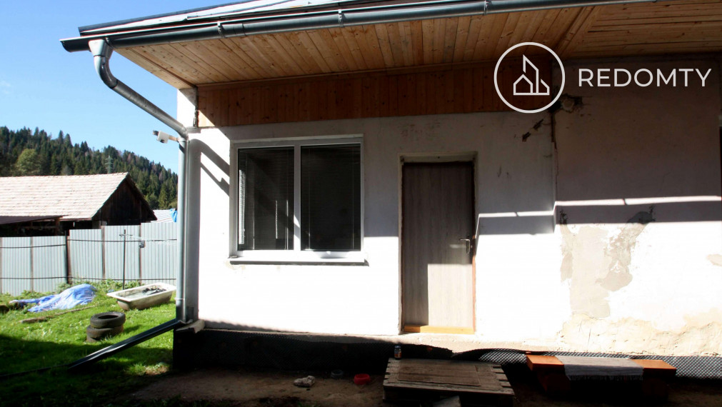 Predaj chalupa/rodinný dom, Pohronská Polhora s potôčikom