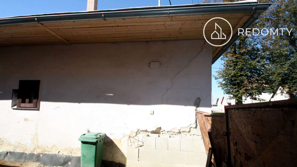 Predaj chalupa/rodinný dom, Pohronská Polhora s potôčikom