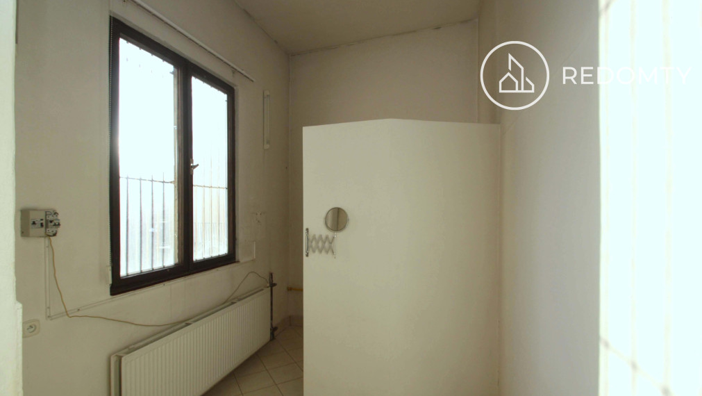 Predaj historickej budovy - Dom Módy na Nám. gen. M. R. Štefánika v Brezne