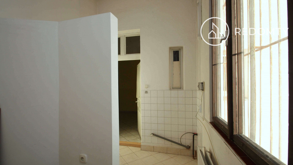 Predaj historickej budovy - Dom Módy na Nám. gen. M. R. Štefánika v Brezne