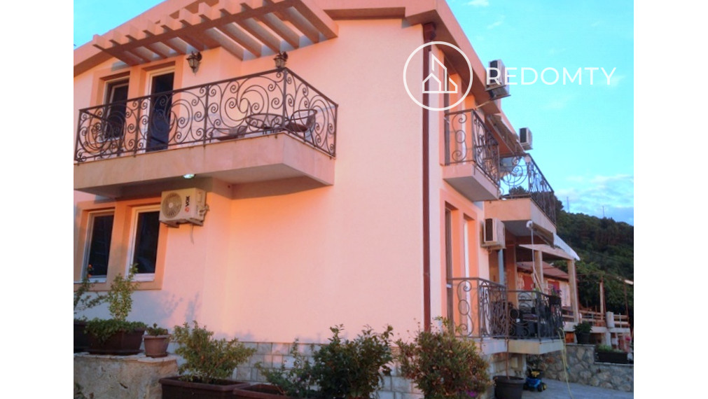 Predaj domu, Dobrá Voda, Čierna Hora s výhľadom na more