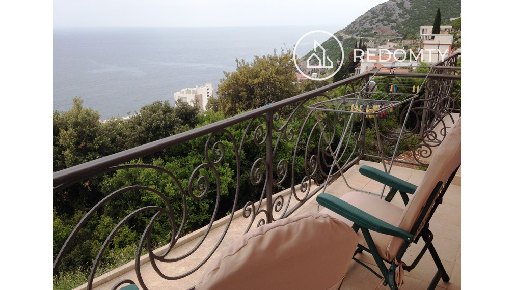 Predaj domu, Dobrá Voda, Čierna Hora s výhľadom na more