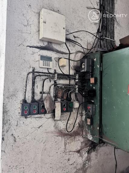 Prenájom haly 55 x 13 m, Brezno