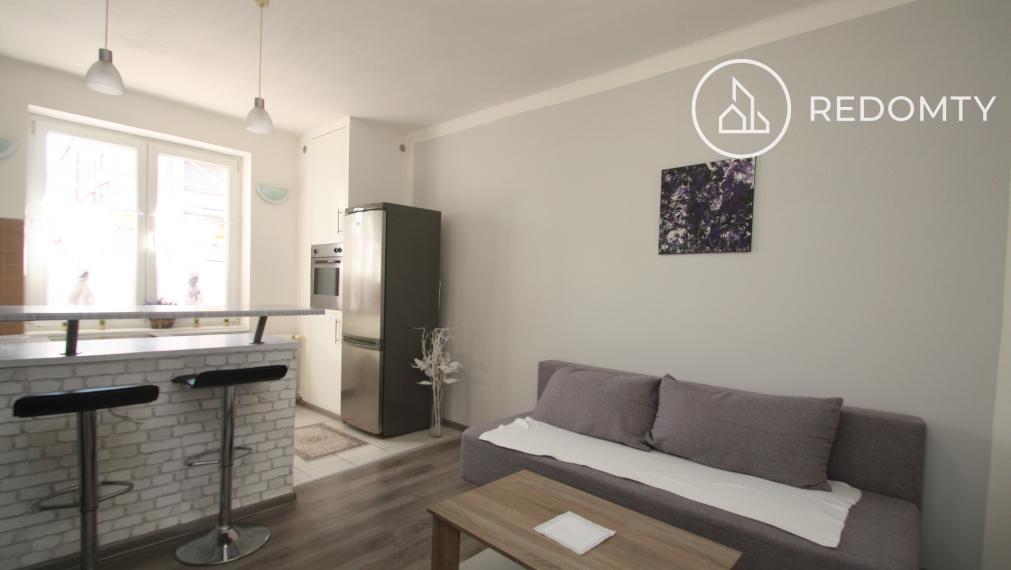 Prenájom 3 kk byt, 54 m2 s balkónom Valaská
