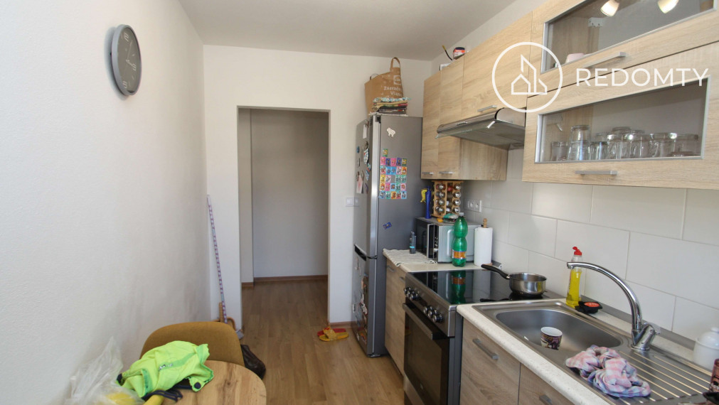 Prenájom 2 izbový byt po kompletnej rekonštrukcií, 62 m2 s balkónom v Čiernom Balogu