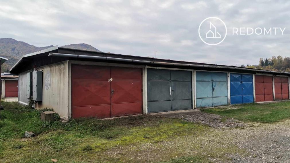 Radová garáž montovaná 18 m2, Valaská
