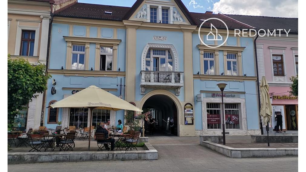 PRENAJATÉ Komerčný priestor 20 m2, v pasáží nám. M. R. Štefánika, Brezno s parkovacím miestom
