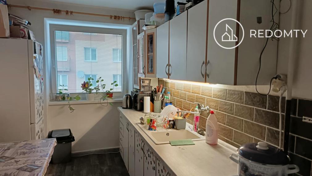 REZERVOVANÉ Predaj 3 izbový tehlový byt s balkónom, 78 m2 centrum Brezno