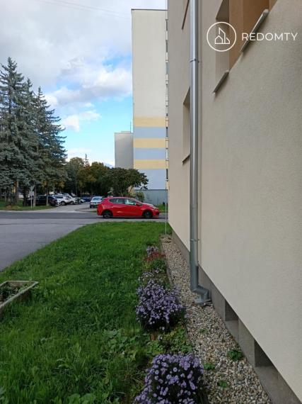 REZERVOVANÉ Predaj 3 izbový tehlový byt s balkónom, 78 m2 centrum Brezno