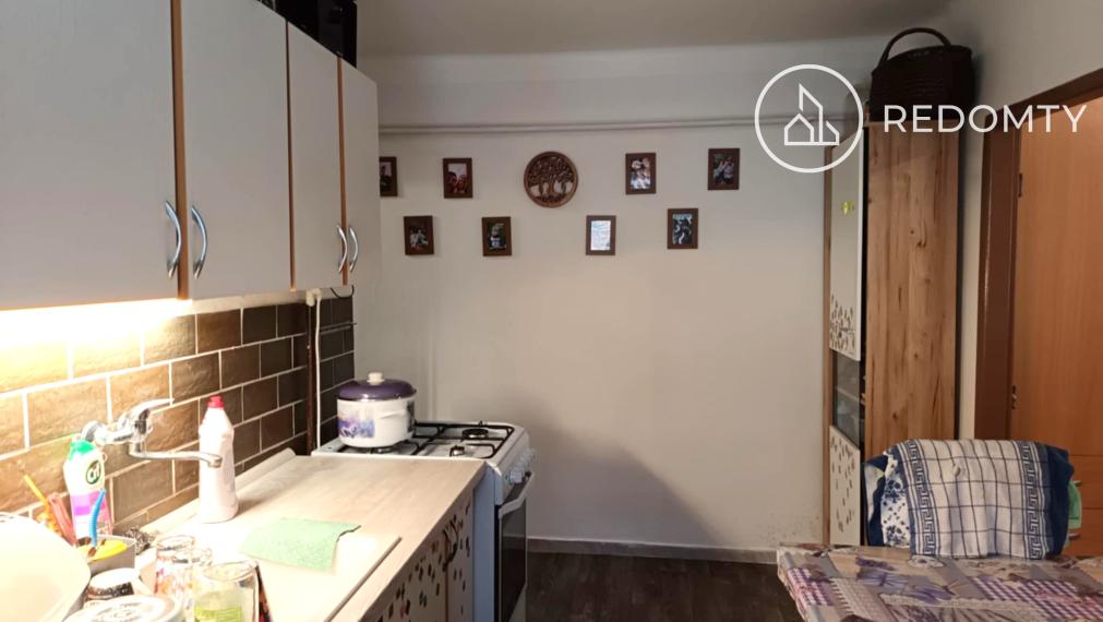 REZERVOVANÉ Predaj 3 izbový tehlový byt s balkónom, 78 m2 centrum Brezno