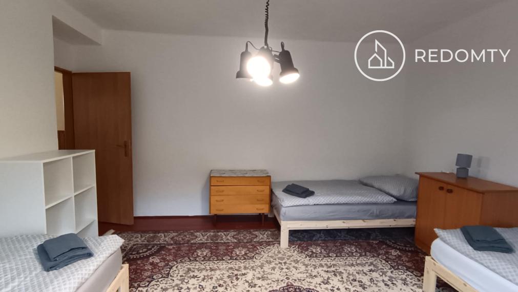 Prenájom rodinného domu pre firmu – vhodné pre ubytovanie zamestnancov, Sekurisova Brezno