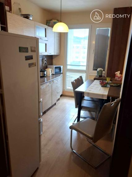 Prenájom 3 izbový byt, MNKV, zariadený Javorová, Podlavice, Banská Bystrica