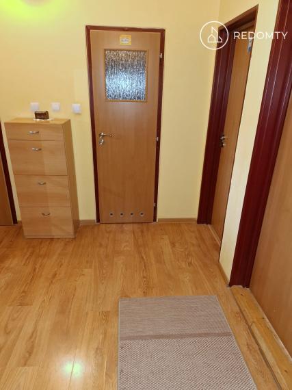 Prenájom 3 izbový byt, MNKV, zariadený Javorová, Podlavice, Banská Bystrica