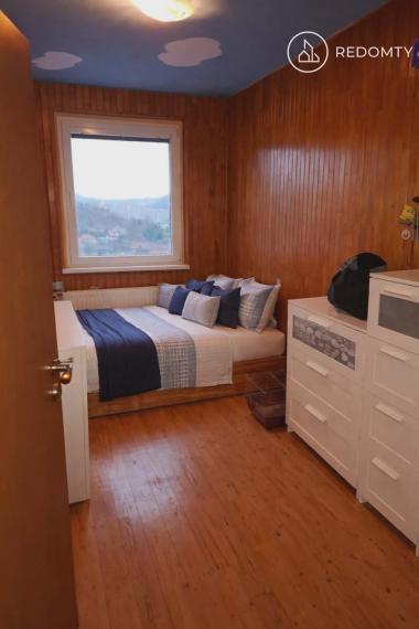 Prenájom 3 izbový byt, MNKV, zariadený Javorová, Podlavice, Banská Bystrica