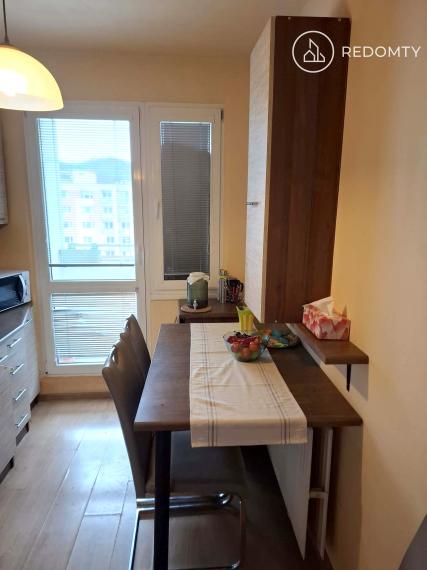 Prenájom 3 izbový byt, MNKV, zariadený Javorová, Podlavice, Banská Bystrica