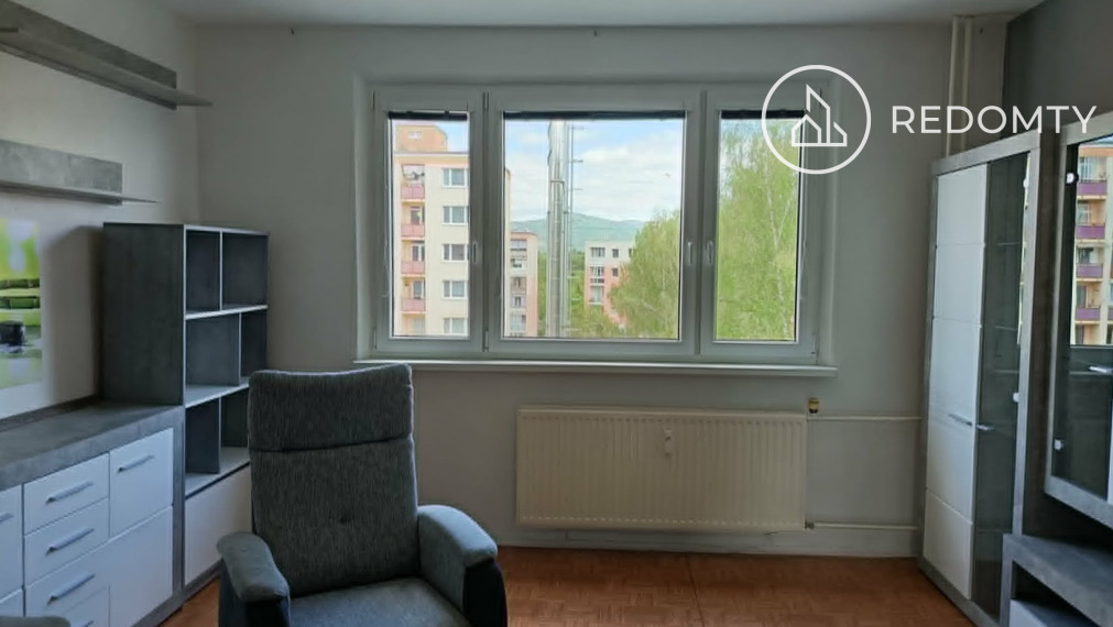 Na prenájom 3 izbový byt na Mazorníkove, Brezno