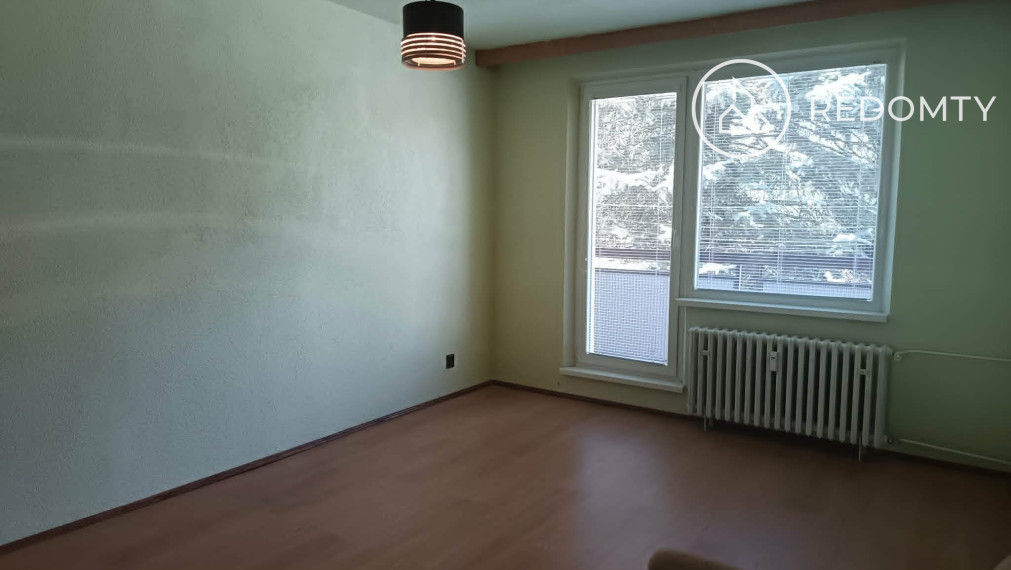 Predaj 2 izbového bytu s balkónom po čiastočnej rekonštrukcií v Závadke nad Hronom
