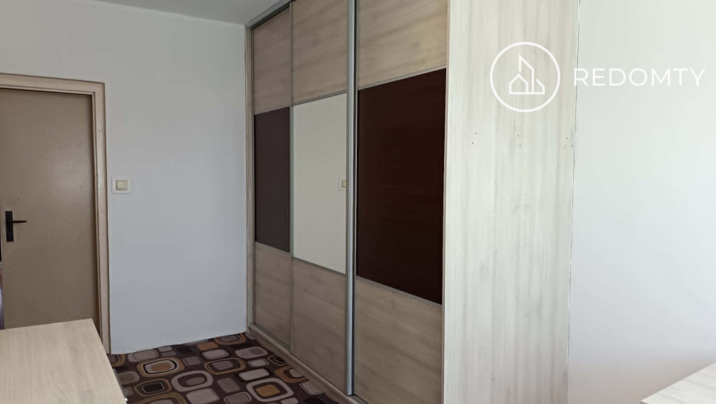 Prenájom 2 izbového bytu s lódžiou a výťahom, 49,84 m2 MPČĽ, Brezno