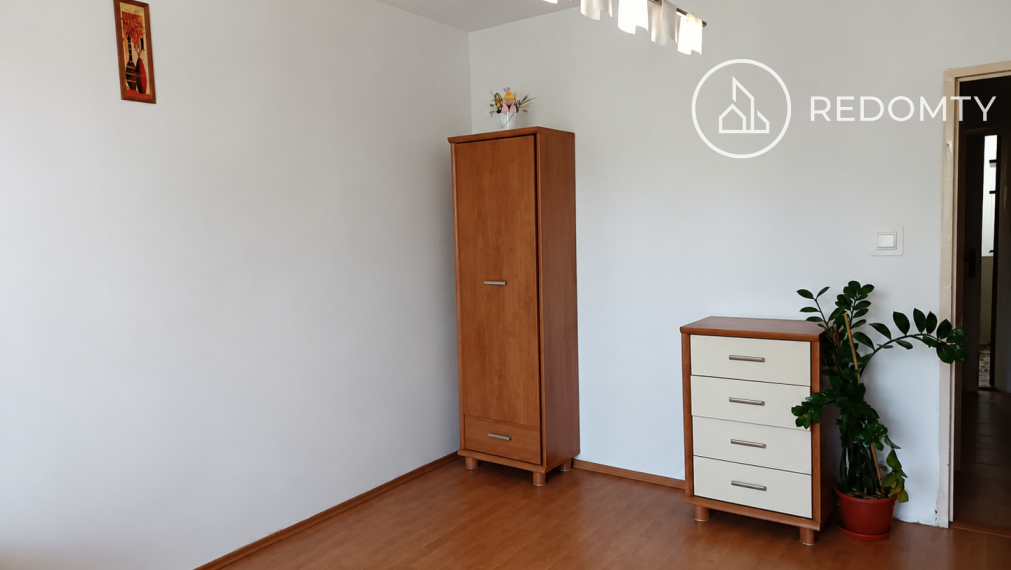 Prenájom 2 izbového bytu s lódžiou a výťahom, 49,84 m2 MPČĽ, Brezno