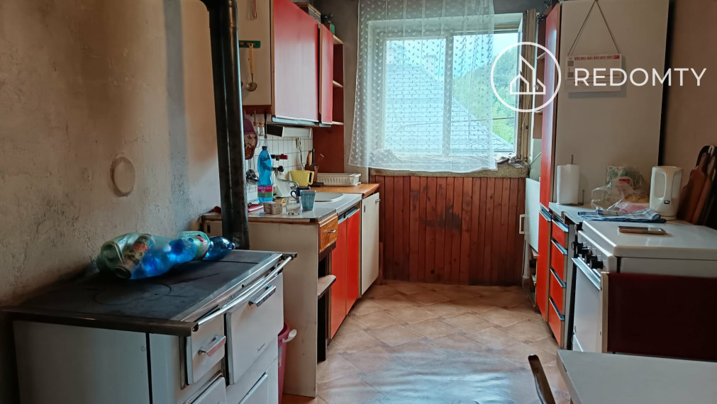 Predaj veľký 1 izbový tehlový byt 47,79 m2 na Kolkárni, Podbrezová