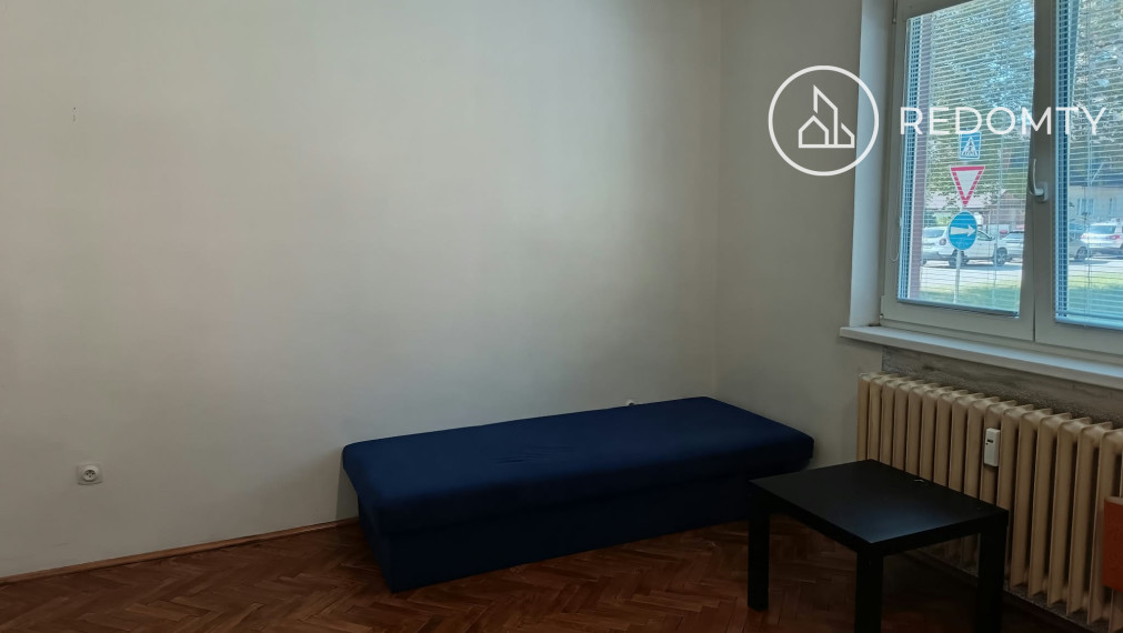 Prenájom 2 izbový byt, 49,26 m2 Nálepkova, Brezno