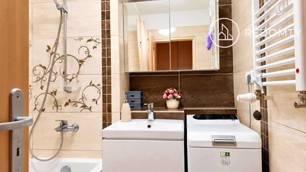 Predaj 3 izbového bytu po kompletnej rekonštrukcií s balkónom 74,74 m2 Fučíkova Brezno