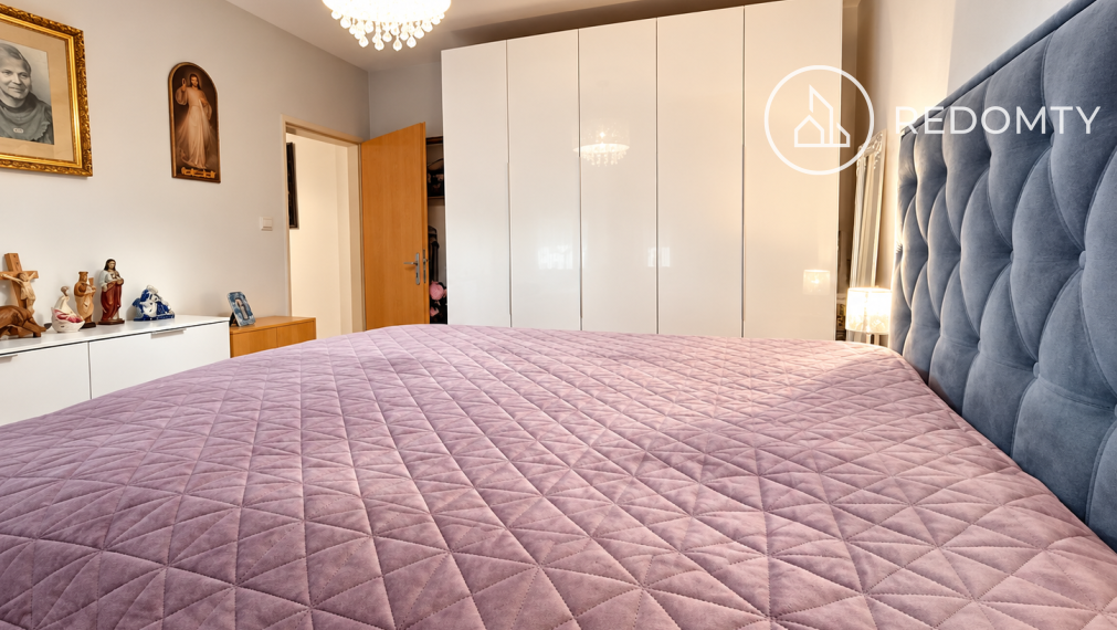 Predaj 3 izbového bytu po kompletnej rekonštrukcií s balkónom 74,74 m2 Fučíkova Brezno