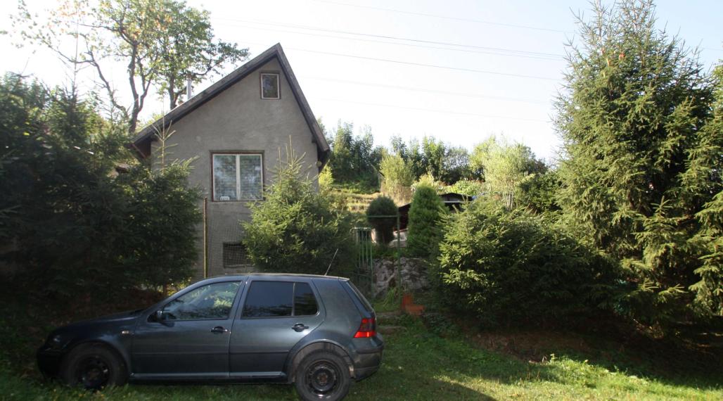 Predaj murovaná záhradná chatka, Padličkovo, Brezno bez vody s elektrinou