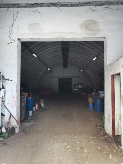 Prenájom haly 55 x 13 m, Brezno