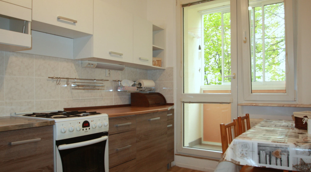 Prenájom 3 izbový byt, MNKS, Sitnianska, Sásová, Banská Bystrica