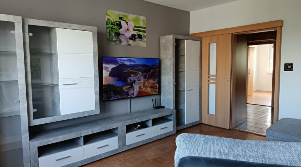 Na prenájom 3 izbový byt na Mazorníkove, Brezno