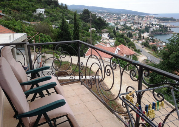 Predaj domu, Dobrá Voda, Čierna Hora s výhľadom na more