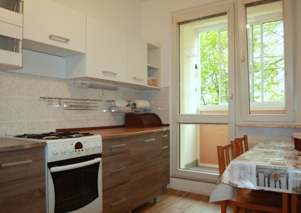 Prenájom 3 izbový byt, MNKS, Sitnianska, Sásová, Banská Bystrica