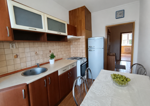 Prenájom 2 izbový byt, MPČĽ, Brezno, s loggiou, zariadený
